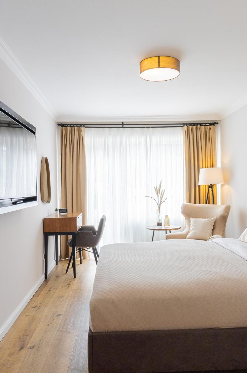 Moderne 1 Zimmer Ferienwohnung Mit Sonnenterrasse Und Parkplatz, In Ruhiger Lage, Nur Wenige Gehminuten Zum Ostsee Sandstrand Scharbeutz Exterior foto